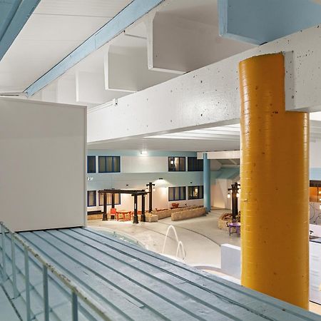 Travelodge Hotel By Wyndham Саскатун Екстер'єр фото