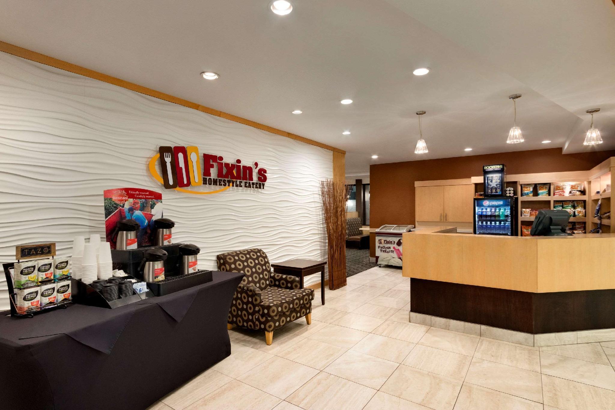 Travelodge Hotel By Wyndham Саскатун Екстер'єр фото