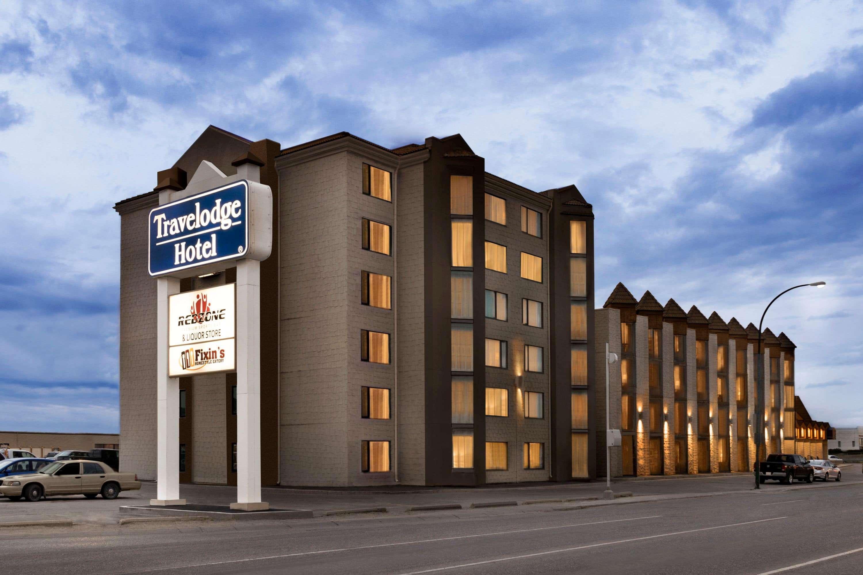 Travelodge Hotel By Wyndham Саскатун Екстер'єр фото