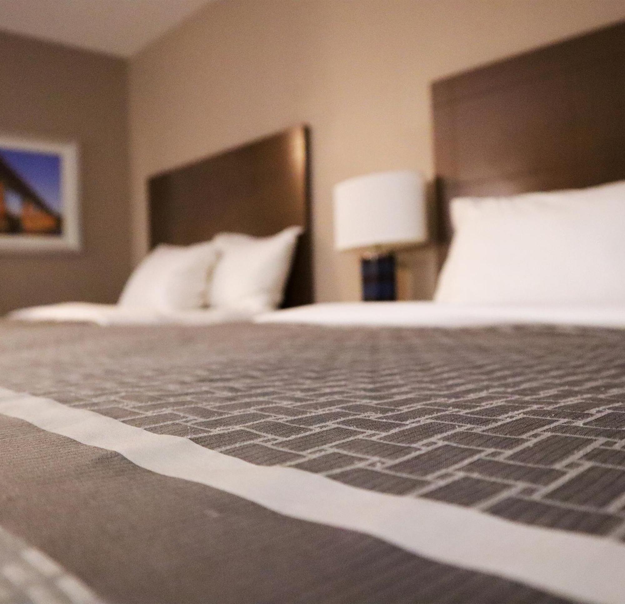 Travelodge Hotel By Wyndham Саскатун Екстер'єр фото