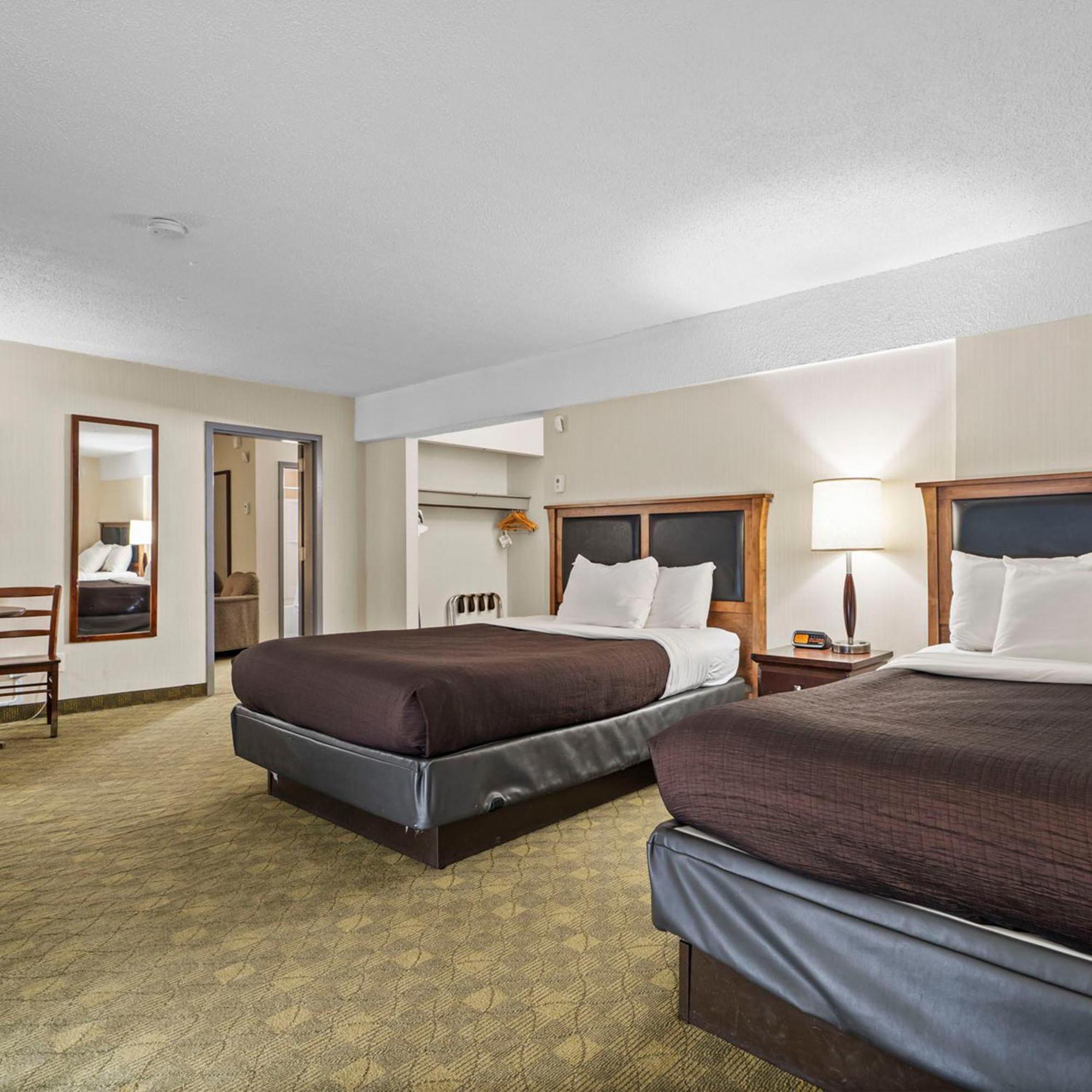 Travelodge Hotel By Wyndham Саскатун Екстер'єр фото